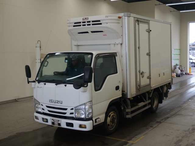 ISUZU ELF — фото