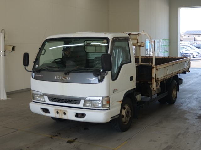 ISUZU ELF — фото