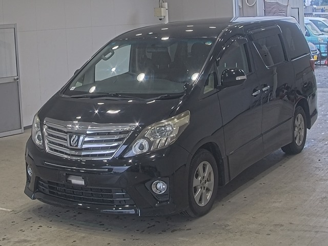 TOYOTA ALPHARD — фото