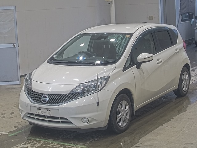NISSAN NOTE — фото