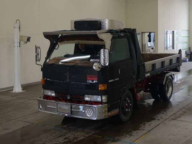 ISUZU ELF — фото