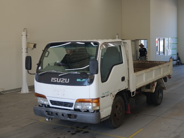 ISUZU ELF — фото