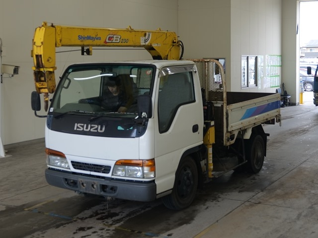 ISUZU ELF — фото
