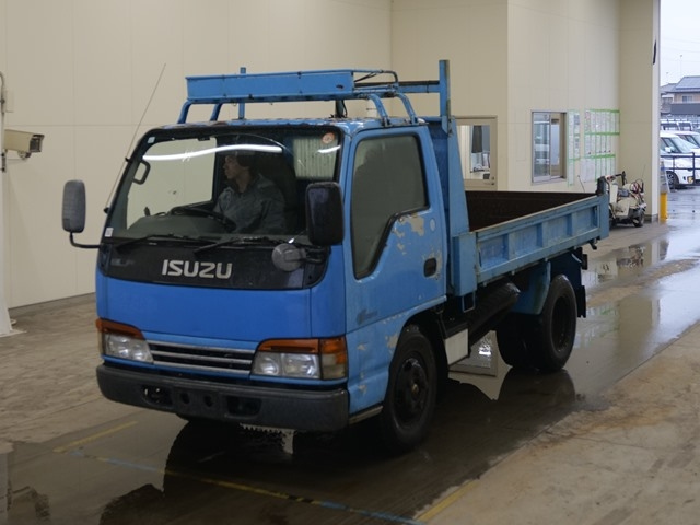ISUZU ELF — фото