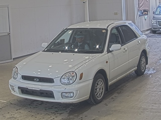 SUBARU IMPREZA — фото