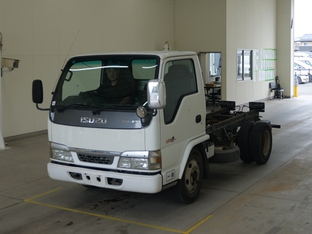 ISUZU ELF — фото