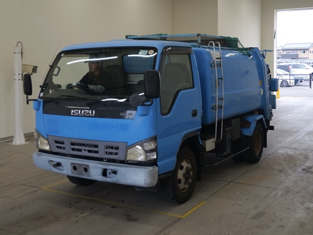 ISUZU ELF — фото