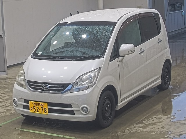 DAIHATSU MOVE — фото