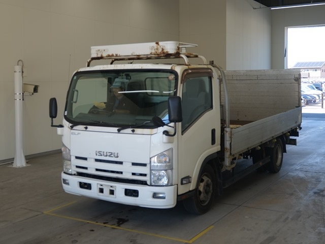 ISUZU ELF — фото