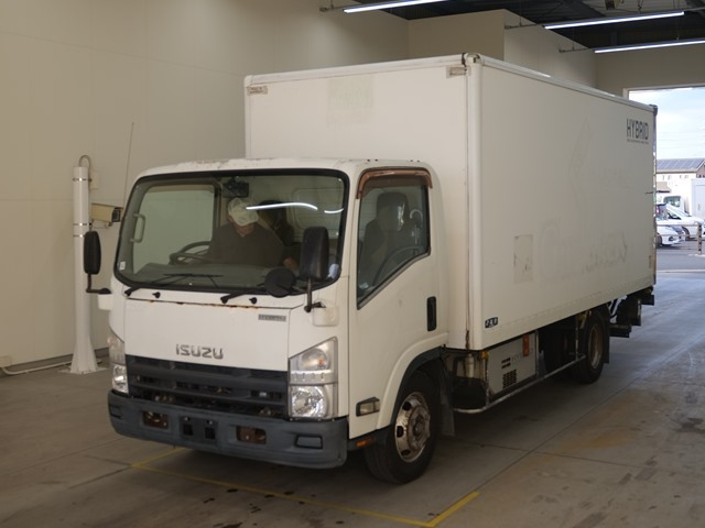 ISUZU ELF — фото