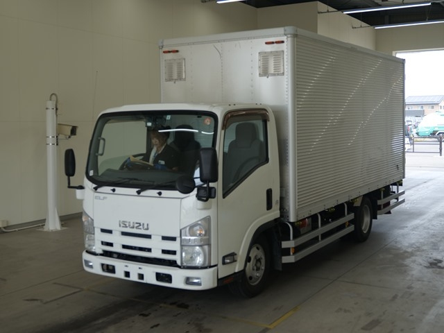 ISUZU ELF — фото