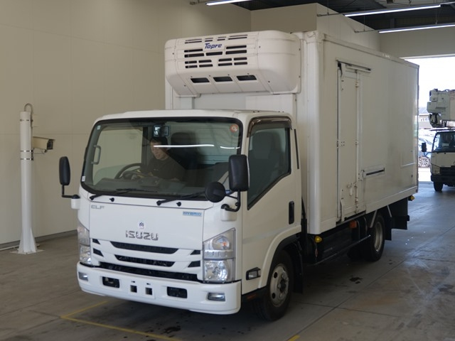 ISUZU ELF — фото