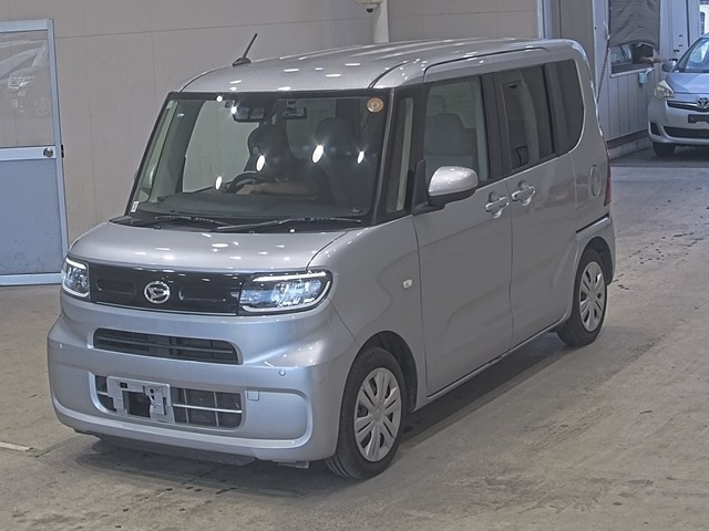 DAIHATSU TANTO — фото