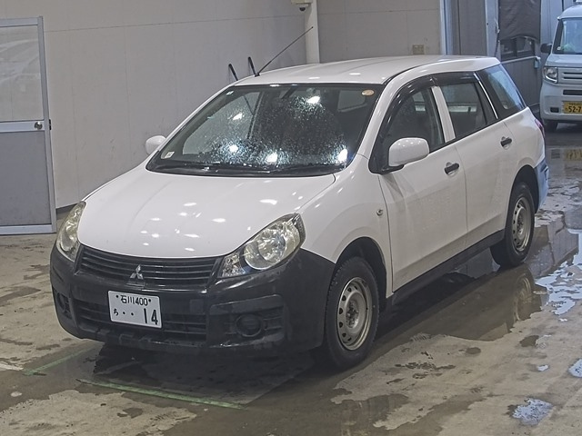 MITSUBISHI LANCER — фото