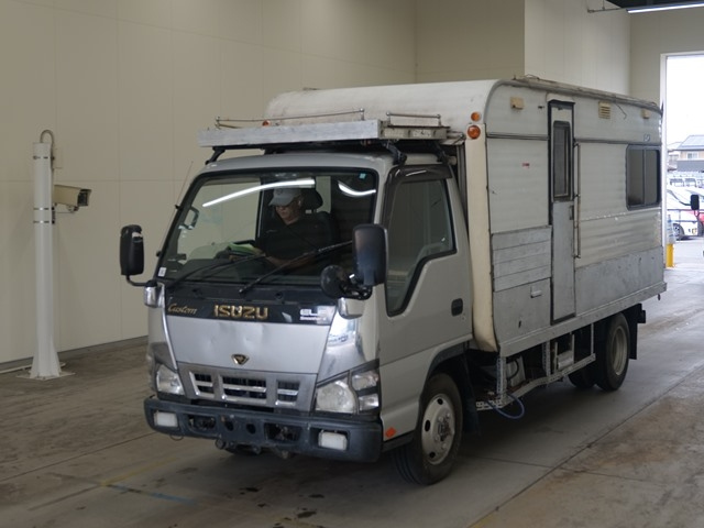 ISUZU ELF — фото