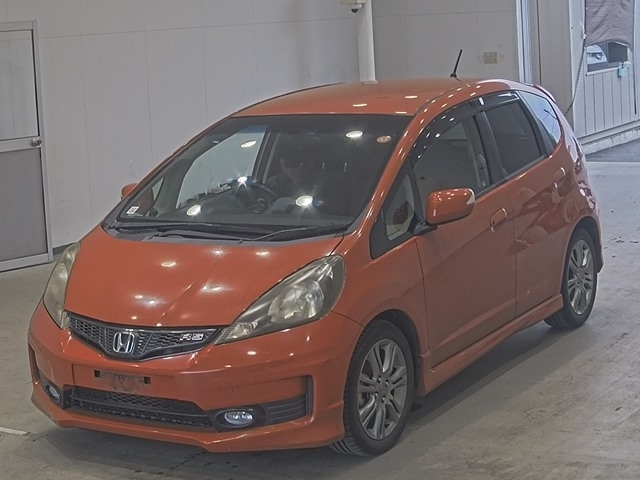HONDA FIT — фото