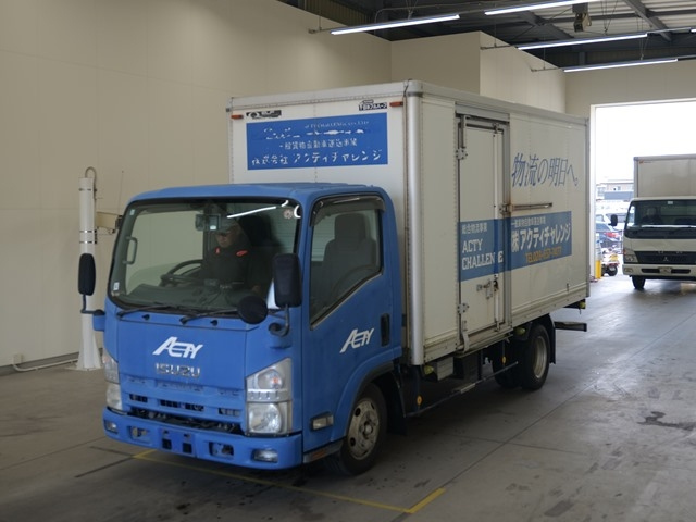 ISUZU ELF — фото