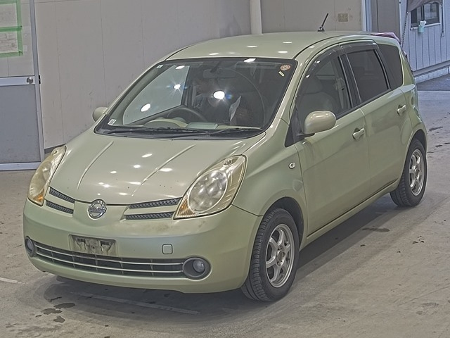 NISSAN NOTE — фото