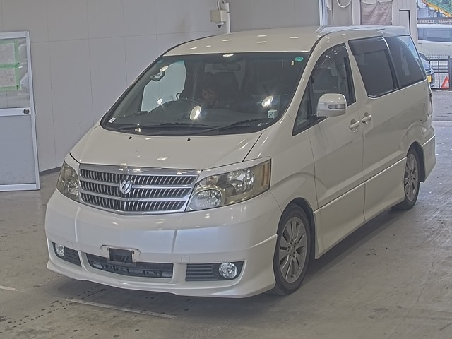 TOYOTA ALPHARD — фото