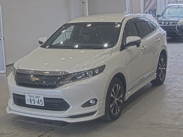 TOYOTA HARRIER — фото