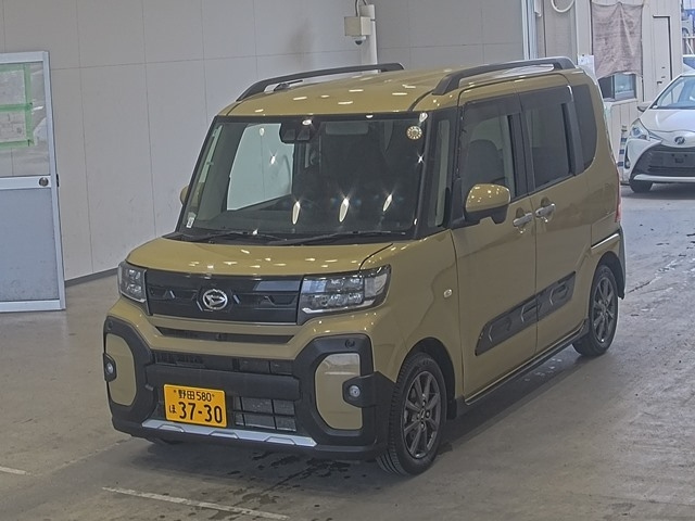 DAIHATSU TANTO — фото