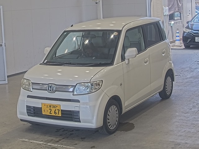 HONDA ZEST — фото