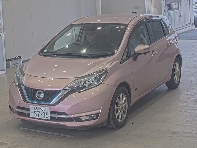 NISSAN NOTE — фото