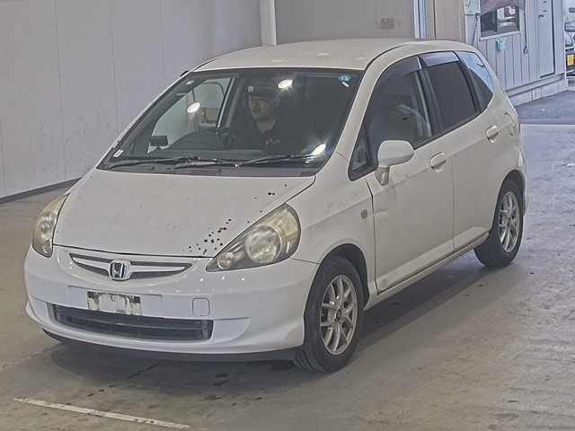 HONDA FIT — фото