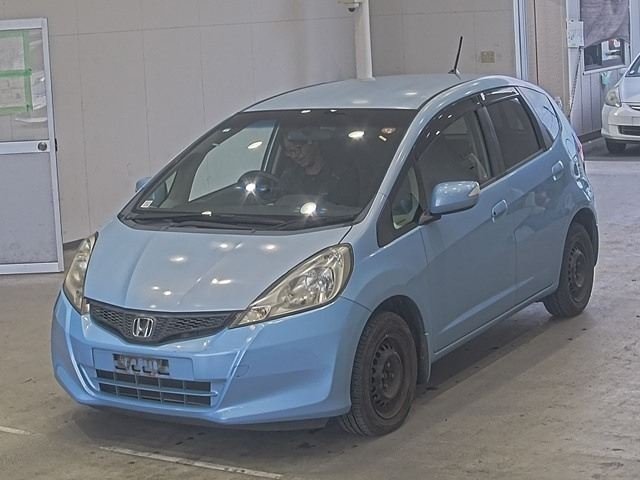 HONDA FIT — фото
