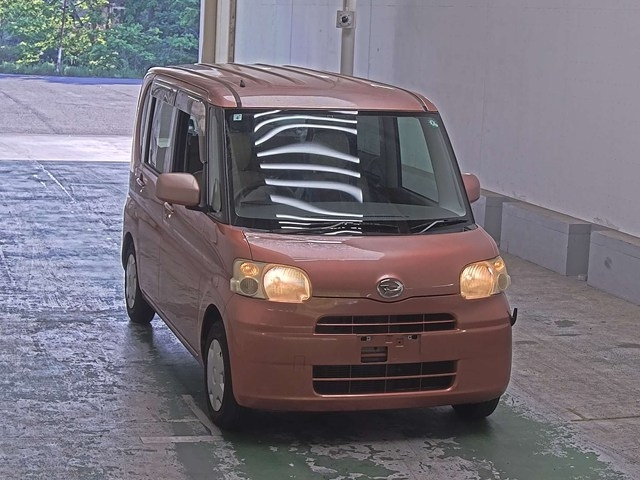 DAIHATSU TANTO — фото