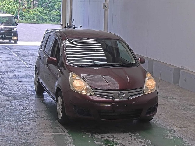 NISSAN NOTE — фото