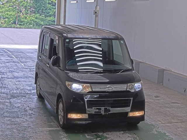 DAIHATSU TANTO — фото