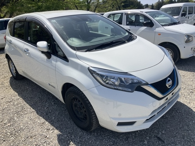 NISSAN NOTE — фото