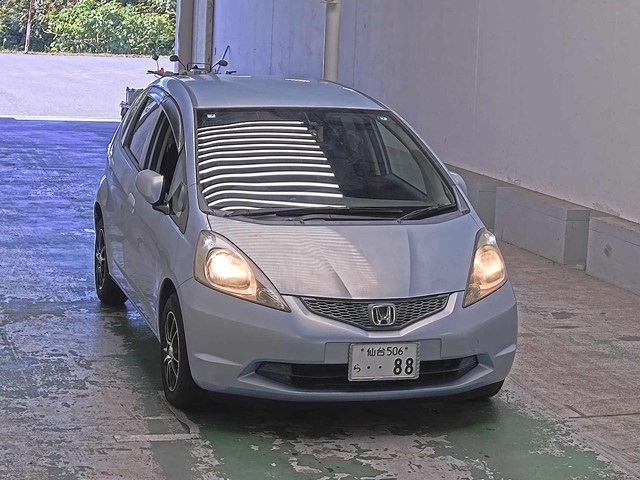 HONDA FIT — фото