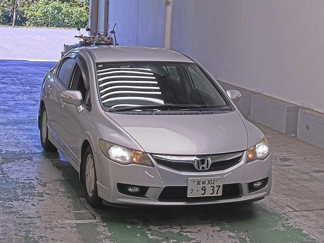 HONDA CIVIC — фото