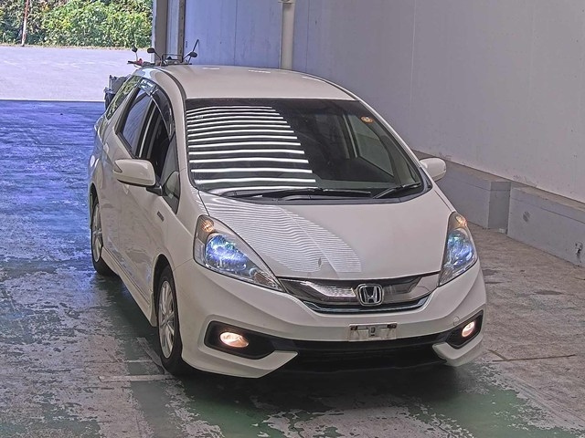 HONDA FIT — фото