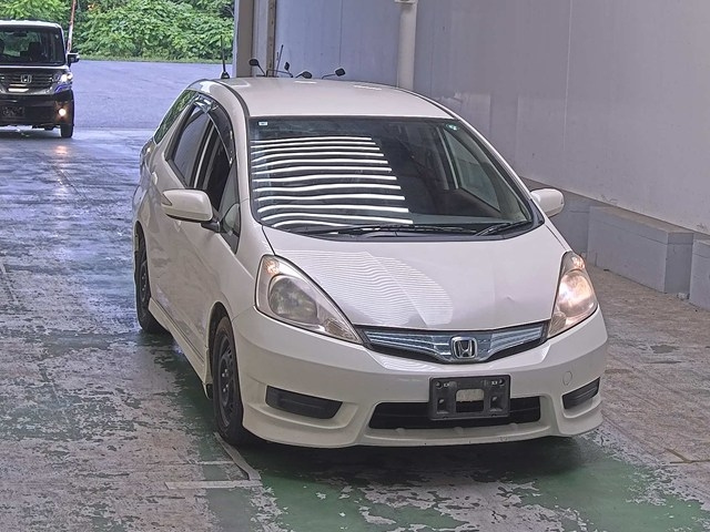 HONDA FIT SHUTTLE