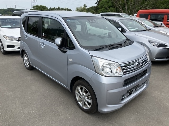 DAIHATSU MOVE — фото