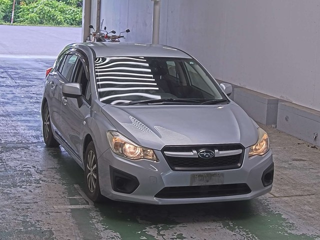 SUBARU IMPREZA — фото