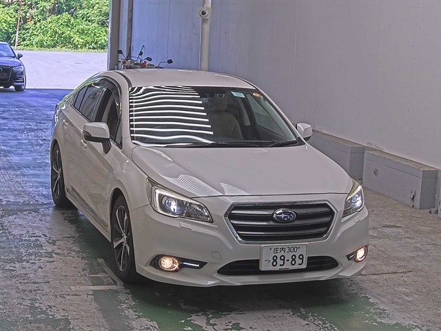 SUBARU LEGACY — фото