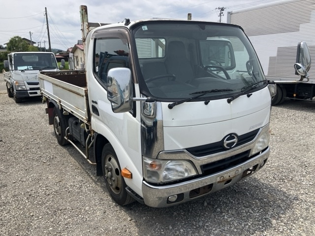TOYOTA DYNA — фото