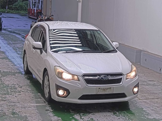 SUBARU IMPREZA — фото