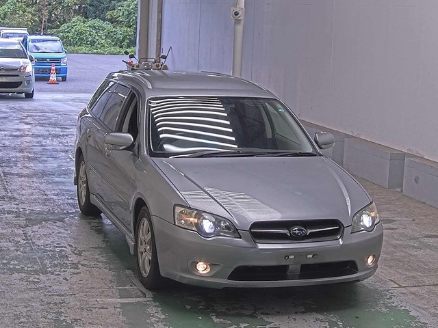 SUBARU LEGACY — фото