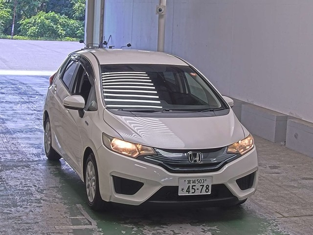 HONDA FIT — фото
