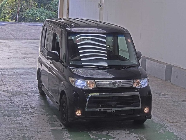 DAIHATSU TANTO — фото