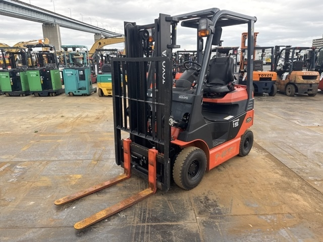TOYOTA FORKLIFT — фото
