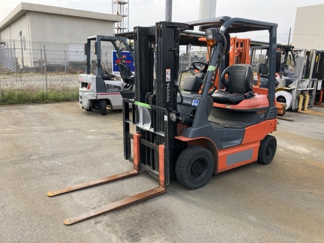 TOYOTA FORKLIFT