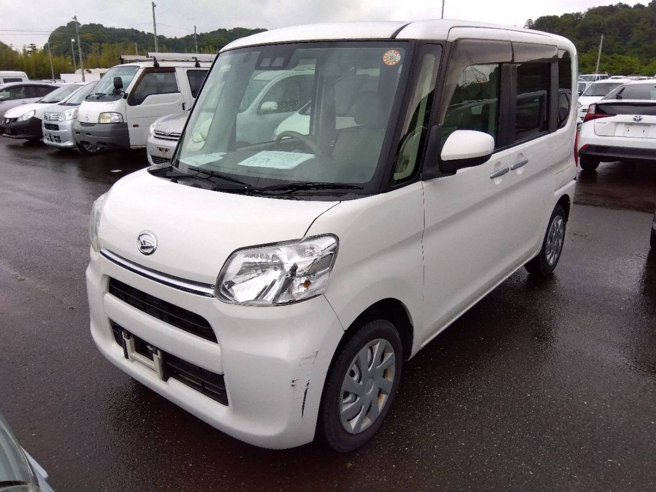 DAIHATSU TANTO — фото