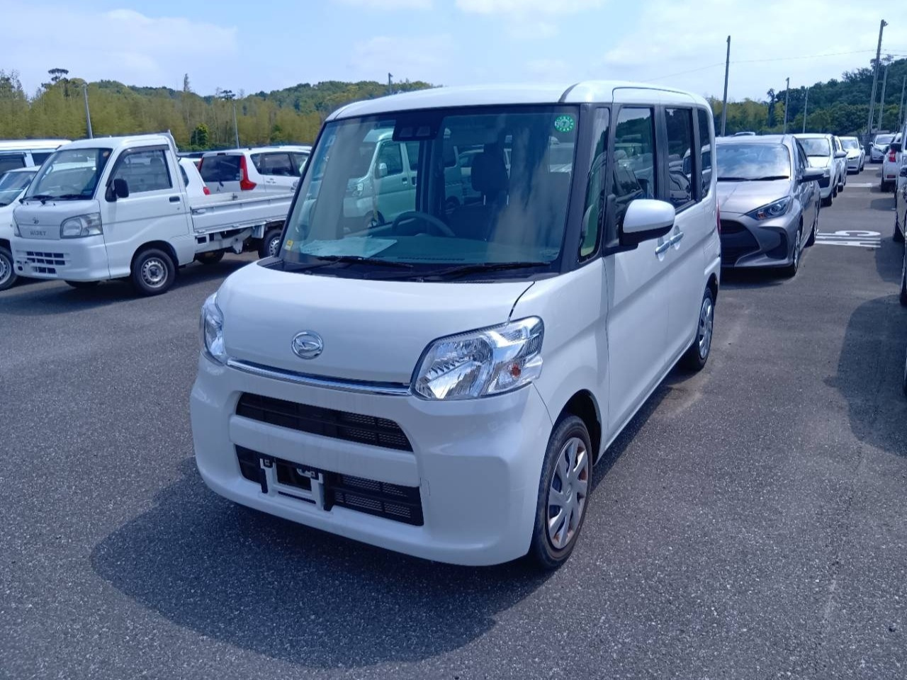 DAIHATSU TANTO — фото