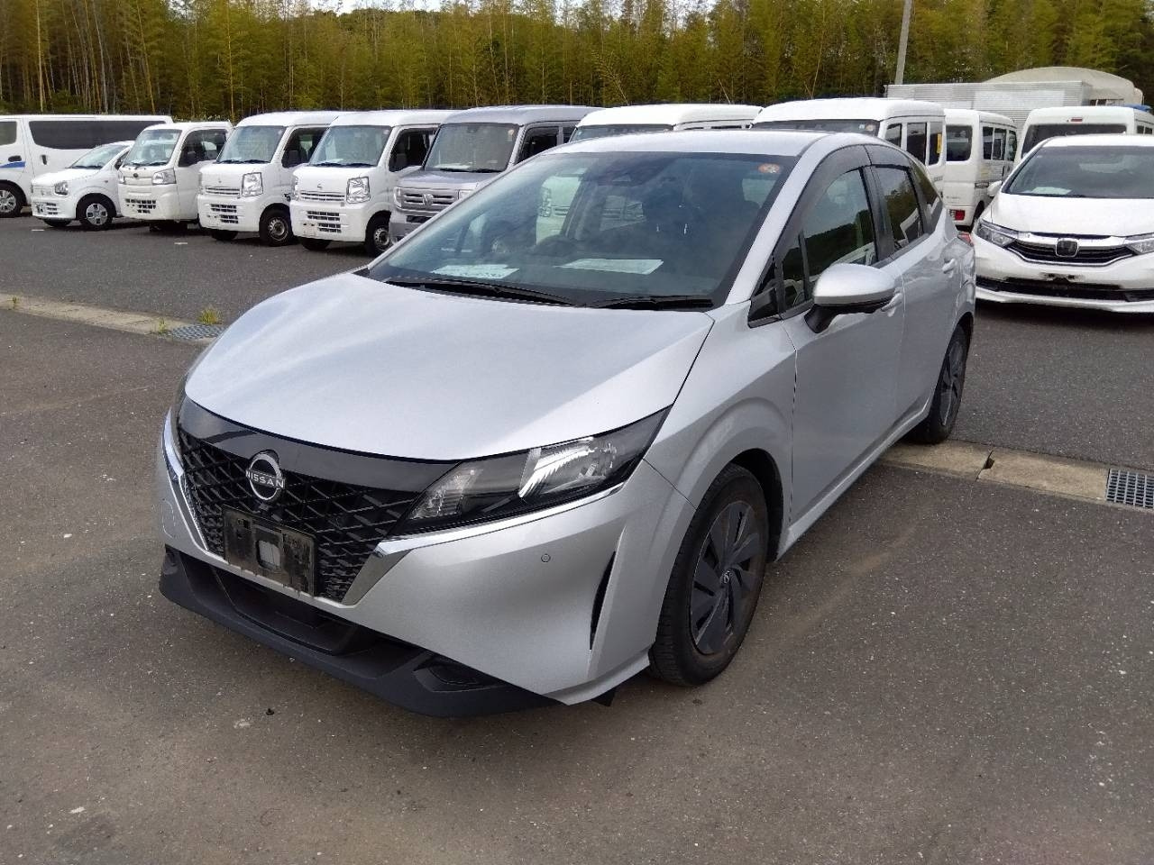 NISSAN NOTE — фото